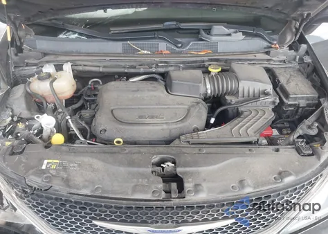 2020 Chrysler Pacifica Limited from USA, damaged, VIN 2C4RC1GG2LR209001